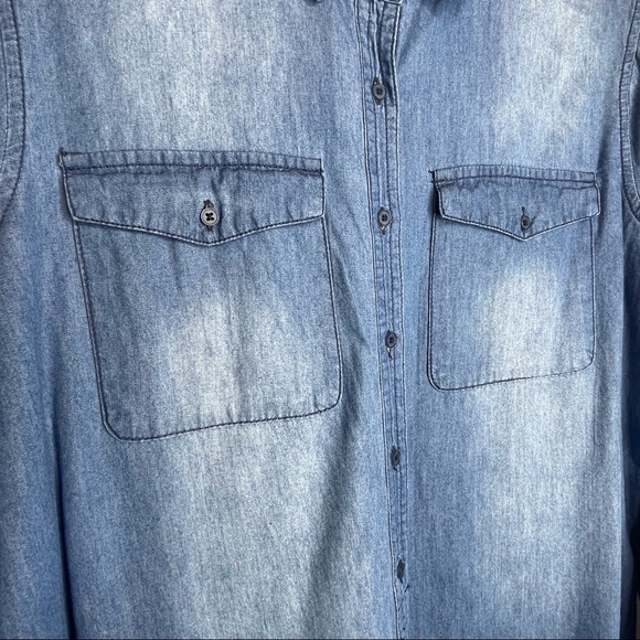 Free Heart Blue Jean Button Up - Picture 3 of 9